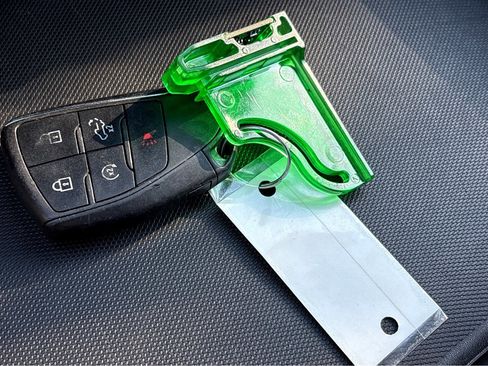 Used 2024 Chevrolet Silverado 2500 LTZ w/ LTZ Convenience Package image 28