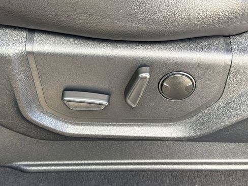 Used 2021 Ford F250 Lariat w/ FX4 Off-Road Package image 21