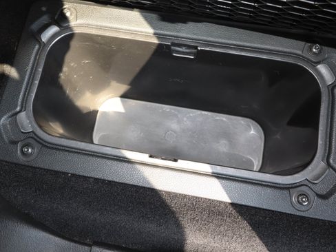 Used 2018 RAM 2500 Tradesman w/ Chrome Appearance Group AWD/4WD image 20