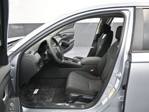 New 2025 Honda Accord LX image 6