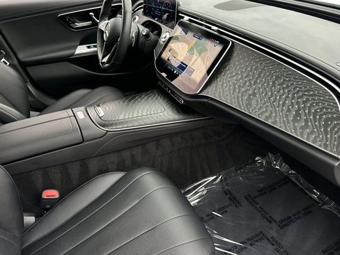 Certified 2024 Mercedes-Benz E 350 4MATIC Sedan image 14