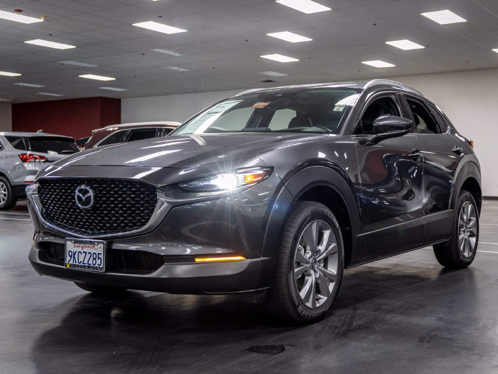 Used 2022 MAZDA CX-30 AWD 2.5 S w/ Premium Package image 2