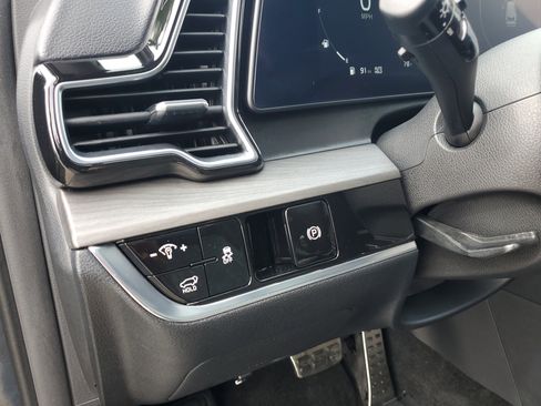 Used 2023 Kia Sportage X-Pro image 30