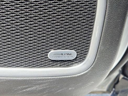 Certified 2025 Jeep Compass Latitude w/ Sun & Sound Group AWD/4WD image 32