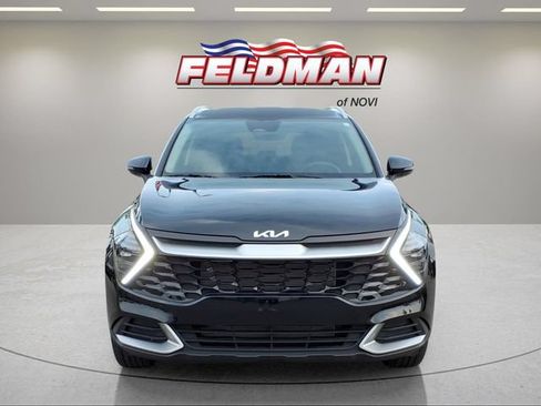 Used 2025 Kia Sportage EX AWD/4WD image 9