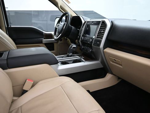 Used 2016 Ford F150 Lariat AWD/4WD image 25