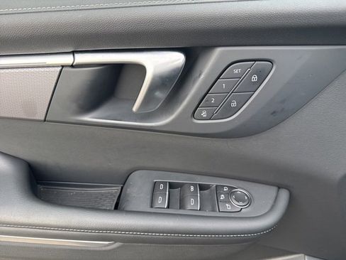 New 2025 Buick Enclave Sport Touring w/ Power Package image 10