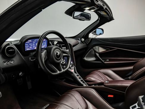 Used 2020 McLaren 720S Luxury image 46