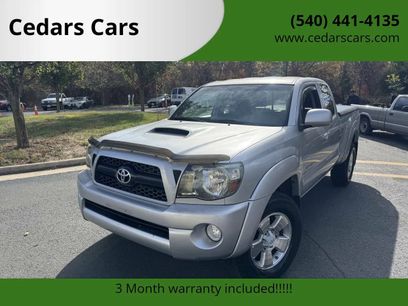 Used 2011 Toyota Tacoma 4x4 Access Cab V6 w/ TRD Sport Pkg