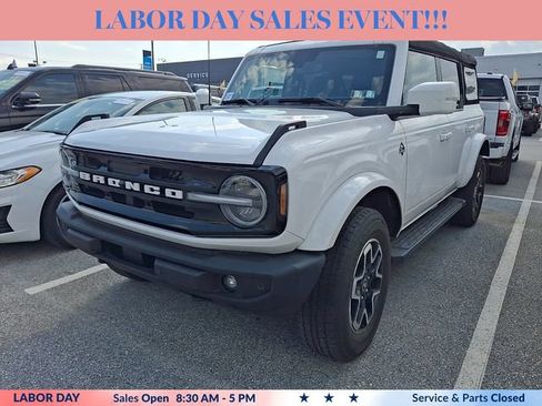 Certified 2023 Ford Bronco Outer Banks AWD/4WD image 3