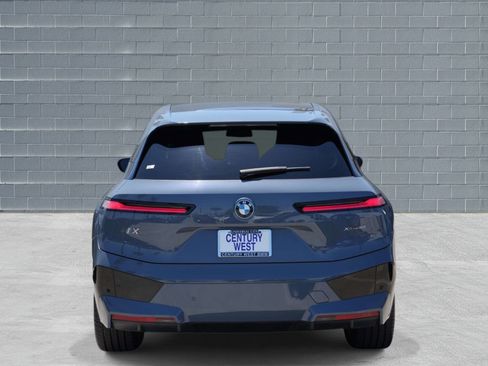 Certified 2023 BMW iX xDrive50 w/ Sport Package AWD/4WD image 4