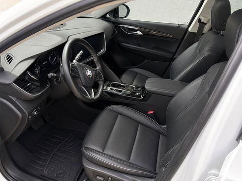 Used 2021 Buick Envision Essence w/ Sport Touring Package AWD/4WD image 2