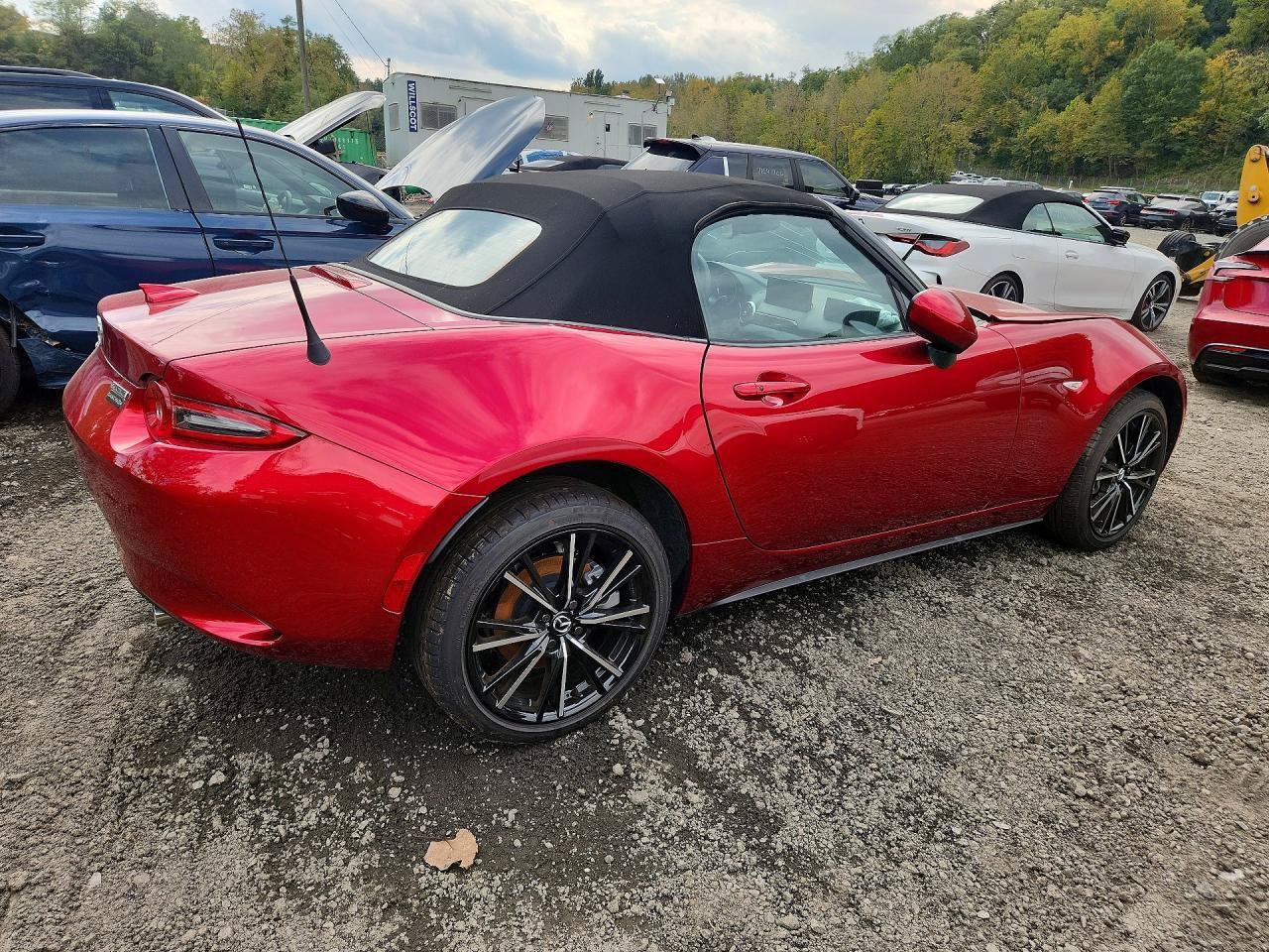 Used 2026 MAZDA MX-5 Miata Grand Touring RWD image 5