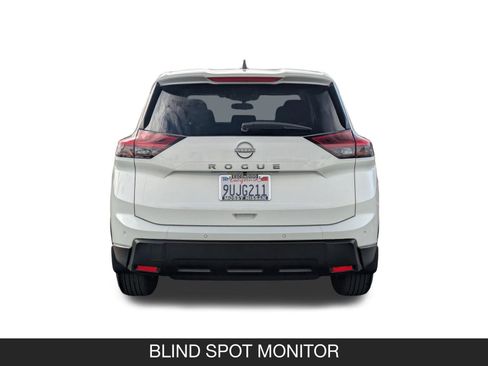 Certified 2025 Nissan Rogue S image 9