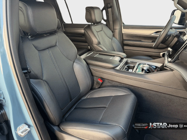 Used 2026 Jeep Grand Wagoneer Limited w/ Premium Group II AWD/4WD image 12