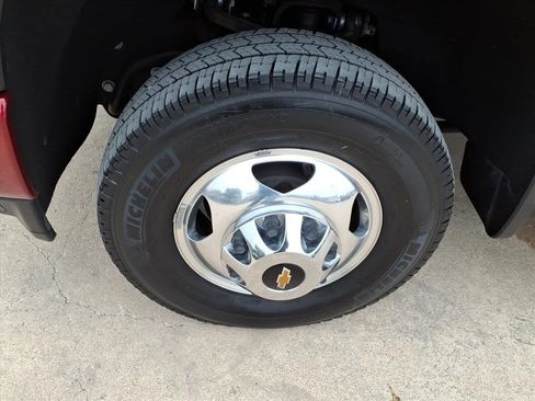 Used 2023 Chevrolet Silverado 3500 High Country image 9