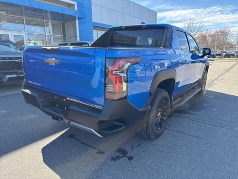 Used 2025 Chevrolet Silverado EV LT AWD/4WD image 2