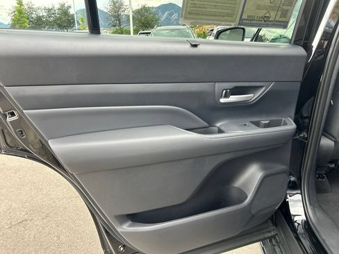 Used 2026 Toyota Grand Highlander FWD image 20