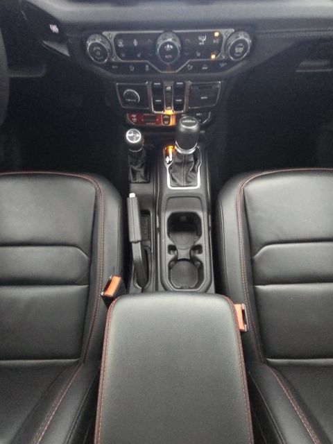 Used 2024 Jeep Gladiator Rubicon AWD/4WD image 44