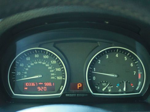 Used 2010 BMW X3 xDrive28i AWD/4WD image 12