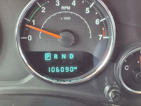 Used 2018 Jeep Wrangler Sport image 24