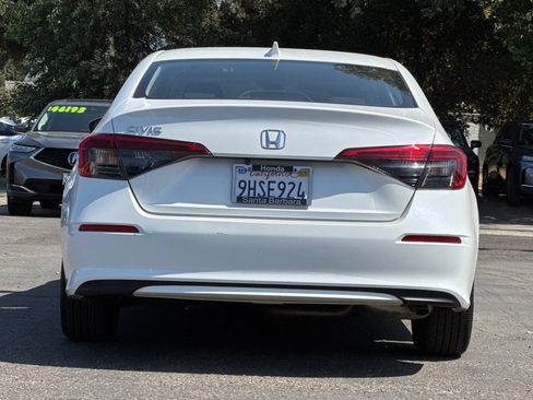 Used 2023 Honda Civic LX image 5