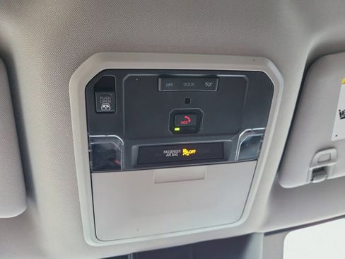 Used 2023 Toyota Tundra SR5 w/ SR5 Premium Package image 37