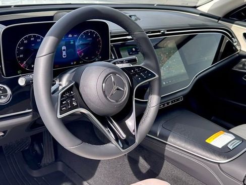 New 2026 Mercedes-Benz E 450 4MATIC Sedan image 16