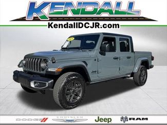 Certified 2025 Jeep Gladiator Sport AWD/4WD 360° Tour