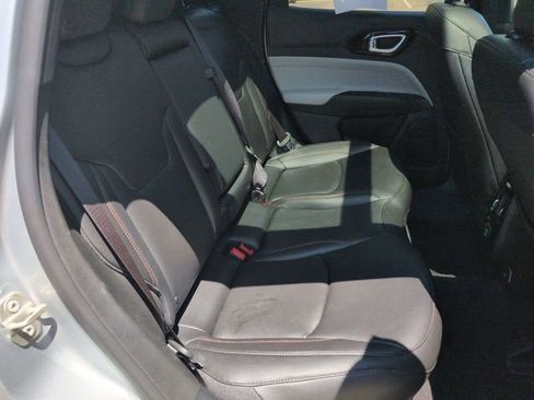 Used 2024 Jeep Compass Limited w/ Sun and Sound Group AWD/4WD image 25