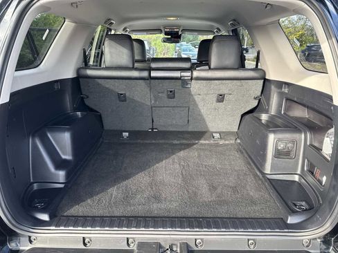 Used 2024 Toyota 4Runner TRD Off-Road Premium image 34