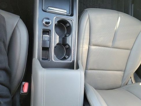 Certified 2024 Lincoln Corsair AWD w/ Equipment Group 101A image 38