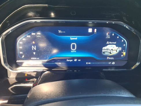 Used 2023 Chevrolet Silverado 1500 LT image 13