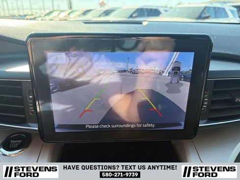 Used 2023 Ford Explorer XLT w/ Equipment Group 202A RWD image 28