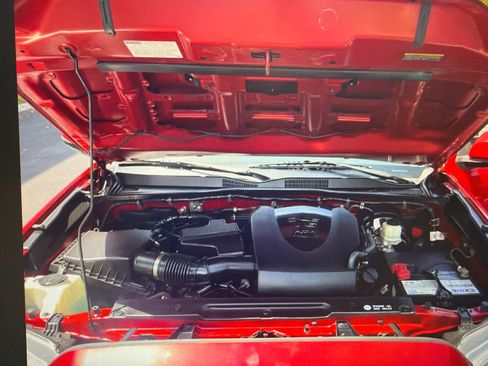 Used 2019 Toyota Tacoma TRD Sport RWD image 22