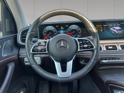 Used 2020 Mercedes-Benz GLE 350 4MATIC w/ Premium Package image 13