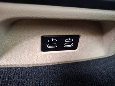 Used 2021 BMW X3 xDrive30i w/ Convenience Package image 11