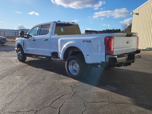 New 2026 Ford F350 XLT image 11