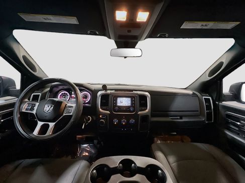 Used 2021 RAM 1500 Classic Warlock RWD image 15