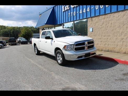 Used 2020 RAM 1500 Classic SLT image 1