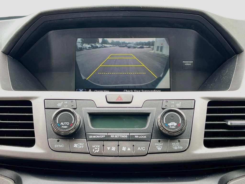 Used 2016 Honda Odyssey Touring image 24