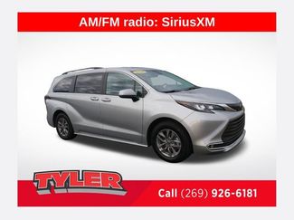 Used 2024 Toyota Sienna XLE FWD video 1