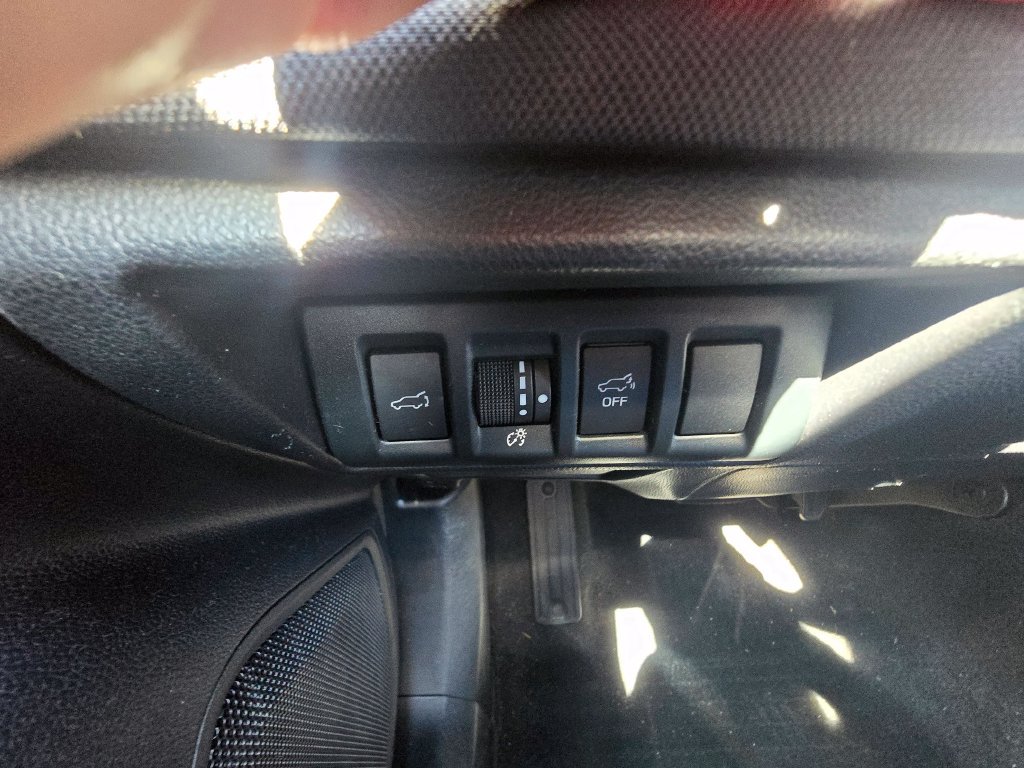 Used 2020 Subaru Outback Premium AWD/4WD image 23