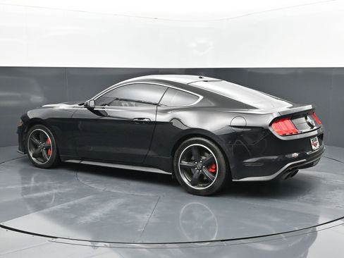 Used 2019 Ford Mustang Bullitt image 3