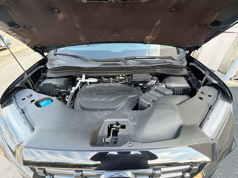 Used 2025 Honda Ridgeline Sport image 28
