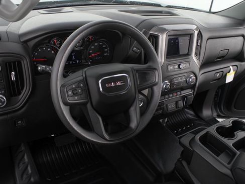 New 2026 GMC Sierra 2500 Pro w/ Convenience Package image 8