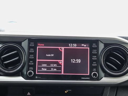 Used 2021 Toyota Tacoma SR5 image 15