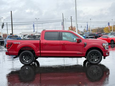 Used 2024 Ford F150 Platinum image 2