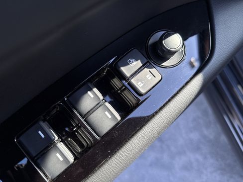 Used 2025 MAZDA CX-5 AWD 2.5 S w/ Select Package image 16