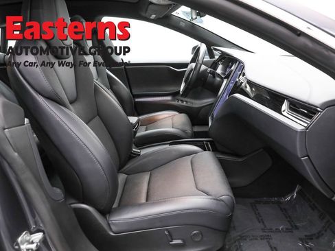 Used 2018 Tesla Model S 75D image 22